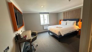 Village hotel Leeds north